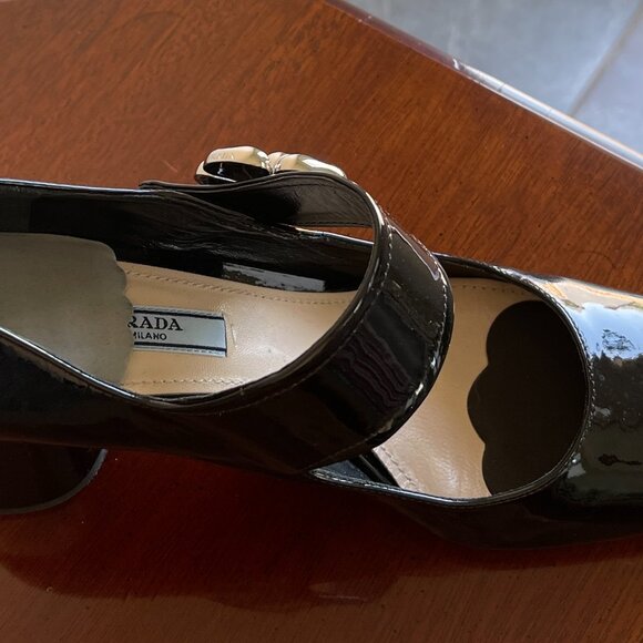 Prada Mary Jane Pump - Picture 5 of 10